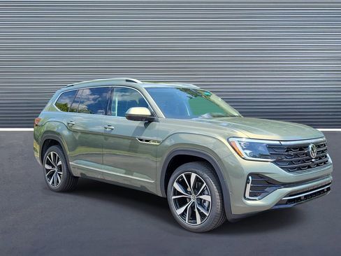 New 2026 Volkswagen Atlas SEL Premium R-Line AWD/4WD image 2