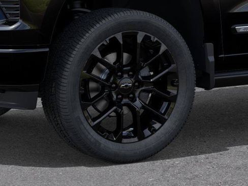New 2026 Chevrolet Silverado 1500 High Country w/ High Country Premium Package AWD/4WD image 9