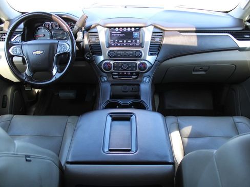 Used 2019 Chevrolet Tahoe LT AWD/4WD image 14