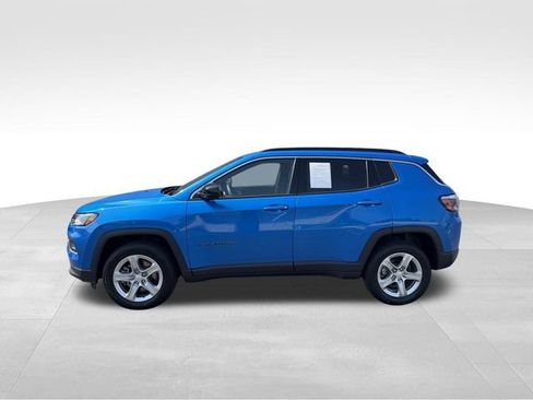 Used 2024 Jeep Compass Latitude AWD/4WD image 4