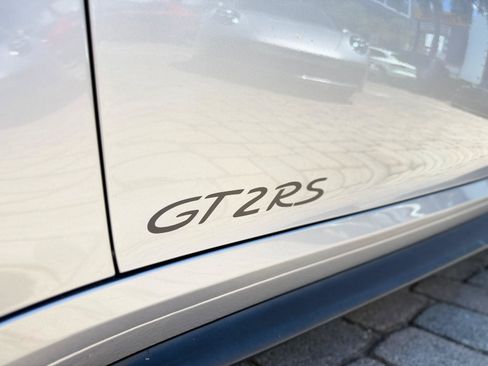 Used 2018 Porsche 911 GT2 RS RWD image 28