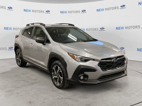 Certified 2025 Subaru Crosstrek 2.0i Premium AWD/4WD image 9
