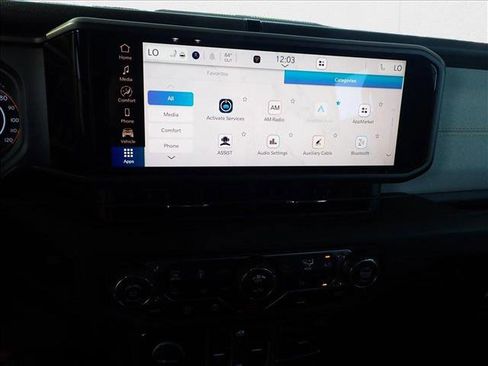 New 2025 Jeep Gladiator Willys image 17