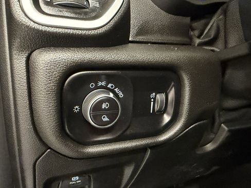 Used 2020 RAM 1500 Big Horn image 24