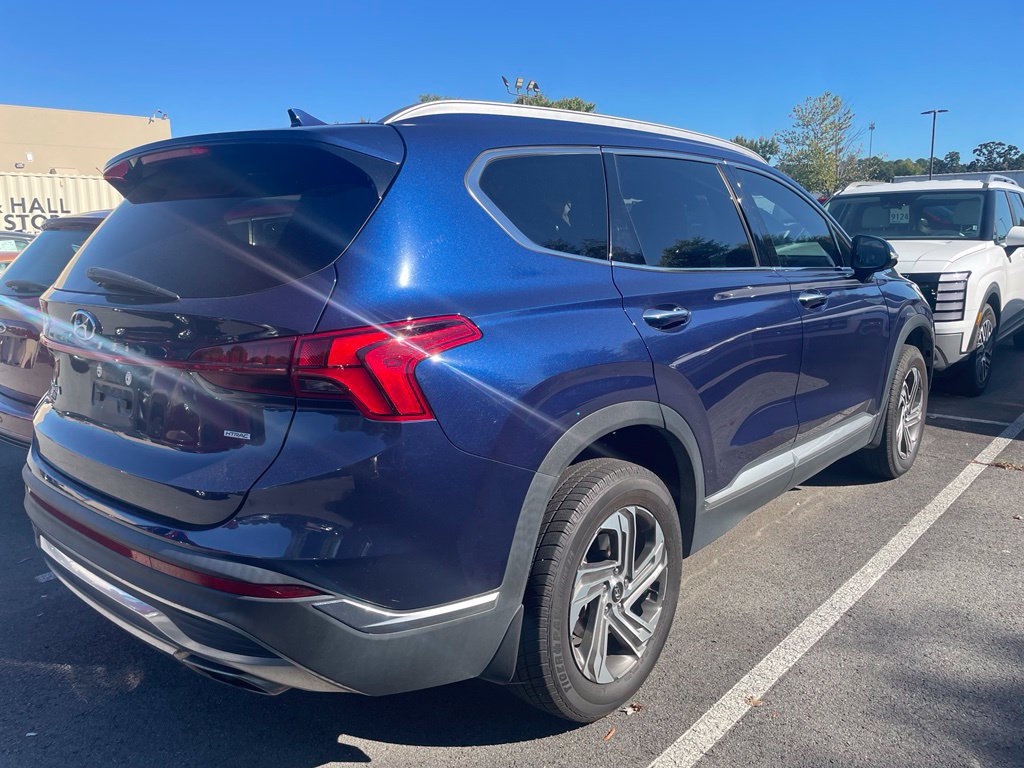 Used 2022 Hyundai Santa Fe SEL w/ Convenience + Premium Package AWD/4WD image 4