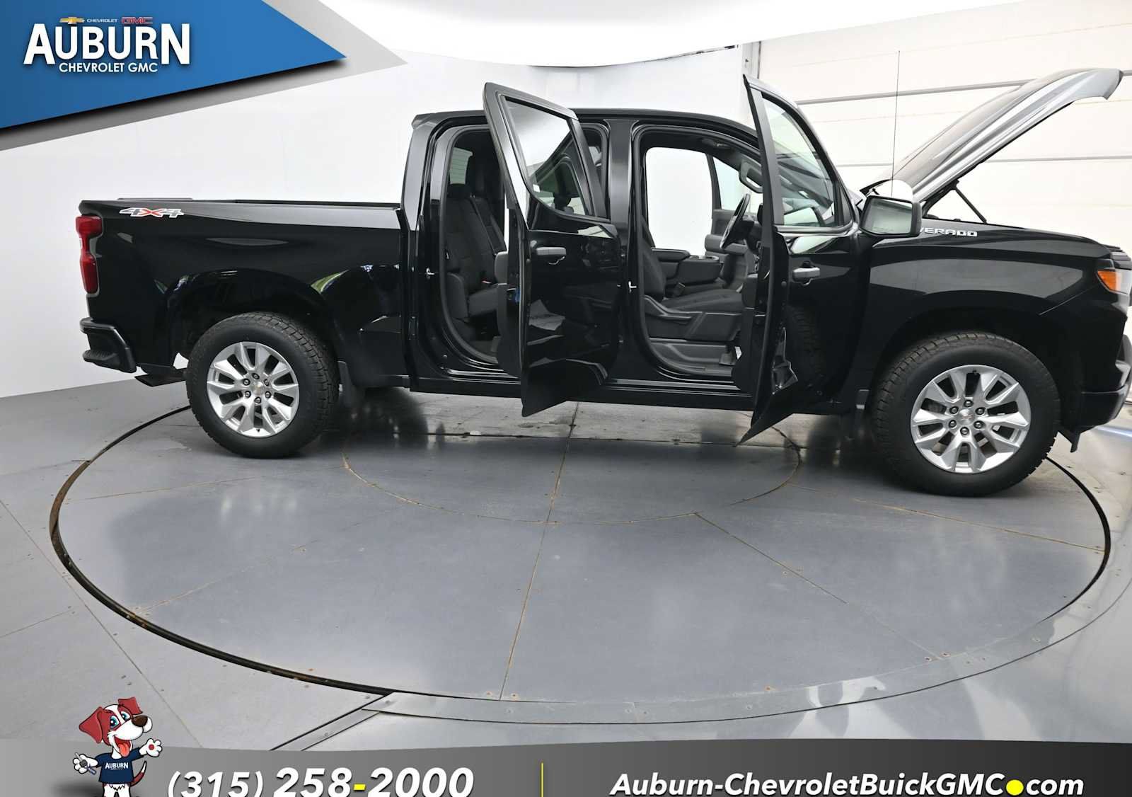 Used 2023 Chevrolet Silverado 1500 Custom AWD/4WD image 41
