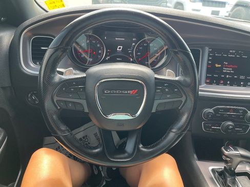 Used 2019 Dodge Charger GT w/ Performance Handling Group RWD image 17