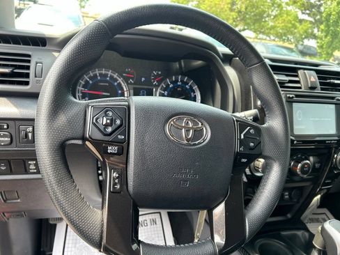 Used 2019 Toyota 4Runner TRD Off-Road Premium AWD/4WD image 25