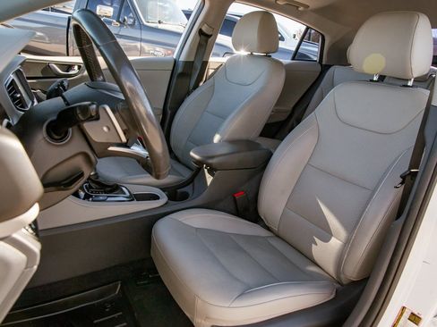 Used 2018 Hyundai Ioniq Limited w/ Limited Ultimate Package 03 image 13