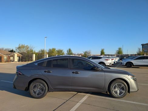 New 2026 Nissan Sentra S FWD image 3
