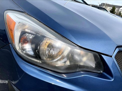 Used 2012 Subaru Impreza 2.0i Premium image 24