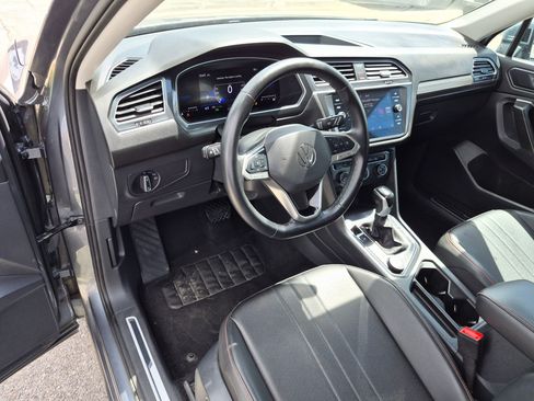 Used 2024 Volkswagen Tiguan Wolfsburg Edition AWD/4WD image 17