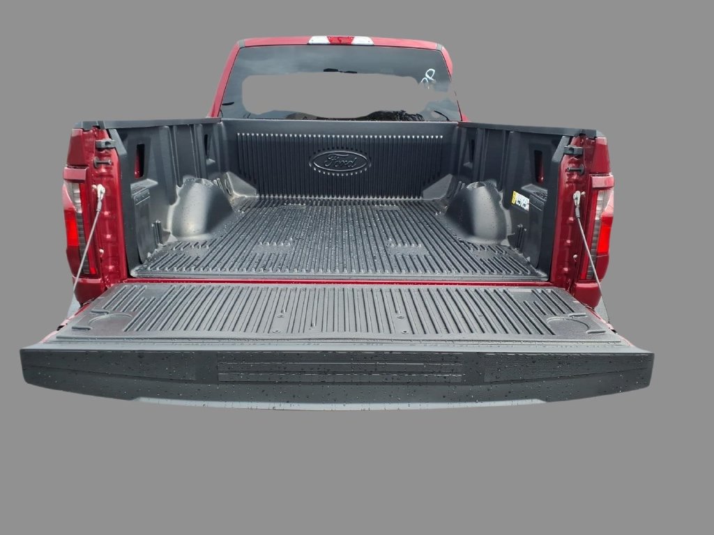 New 2026 Ford F150 XLT w/ XLT Black Appearance Package AWD/4WD image 9