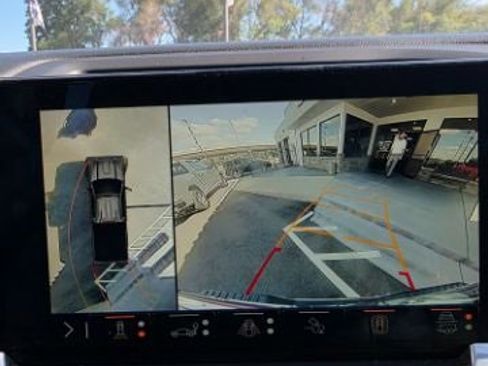 Used 2024 GMC Sierra 2500 SLT w/ SLT Premium Package image 66