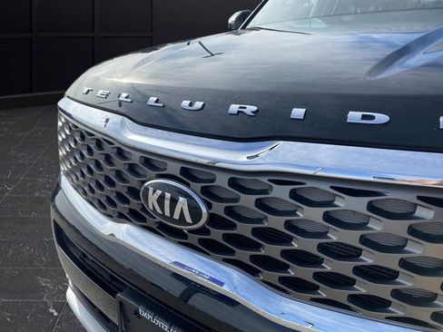 Used 2020 Kia Telluride LX image 40