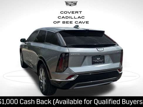 New 2026 Cadillac Optiq Luxury 2 w/ LPO, Floor Liner Package image 7