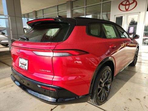 New 2026 Toyota Crown Signia Limited image 11