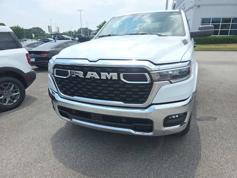 Used 2025 RAM 1500 Big Horn AWD/4WD image 5
