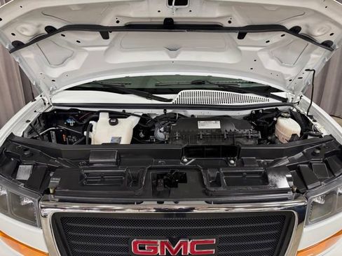 Used 2023 GMC Savana 2500 RWD image 39