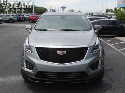 Used 2024 Cadillac XT5 Sportv w/ Technology Package AWD/4WD image 9