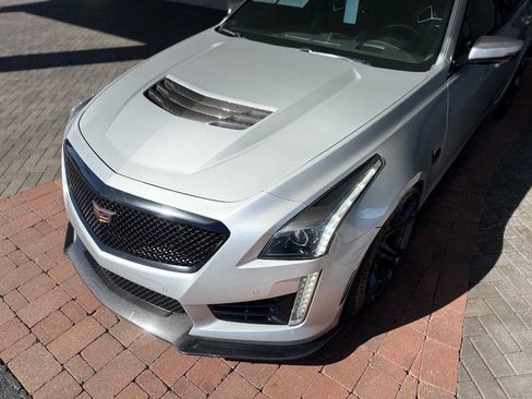 Used 2016 Cadillac CTS V w/ Luxury Package image 38