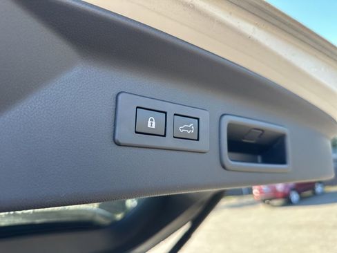 Used 2025 Subaru Forester Limited w/ Popular Package #1 image 14