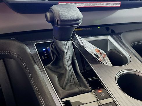 New 2026 Toyota Sienna LE FWD image 14