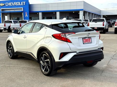 Used 2021 Toyota C-HR Limited image 9