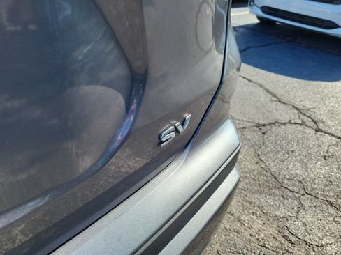 Used 2023 Nissan Kicks SV FWD image 7