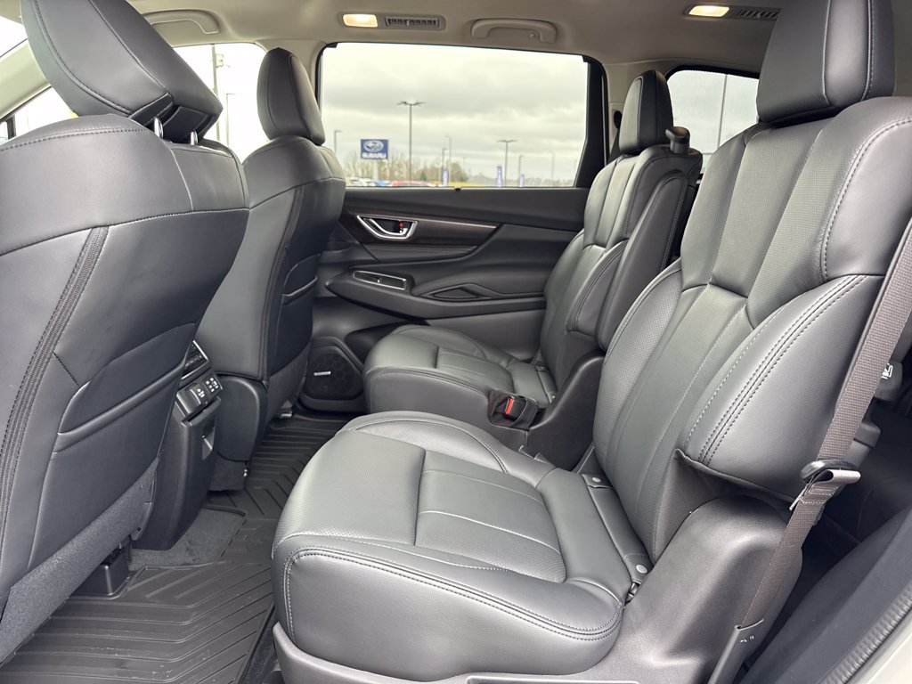 Used 2026 Subaru Ascent Touring w/ Popular Package #2 AWD/4WD image 12