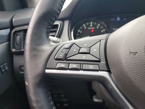 Certified 2021 Nissan Rogue Sport SL w/ Premium Package image 18