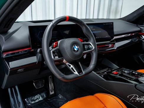 Used 2025 BMW M5 Touring w/ M Driver's Package image 30