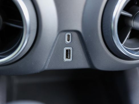 Used 2022 Chevrolet Blazer LT image 30