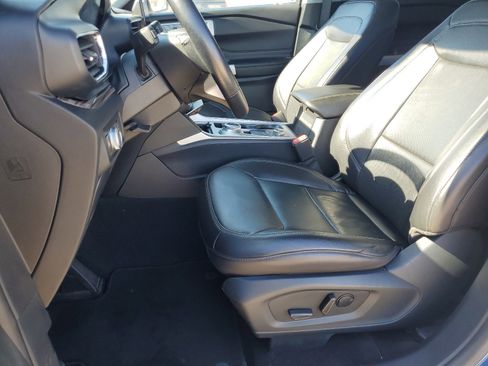 Used 2021 Ford Explorer Limited image 16