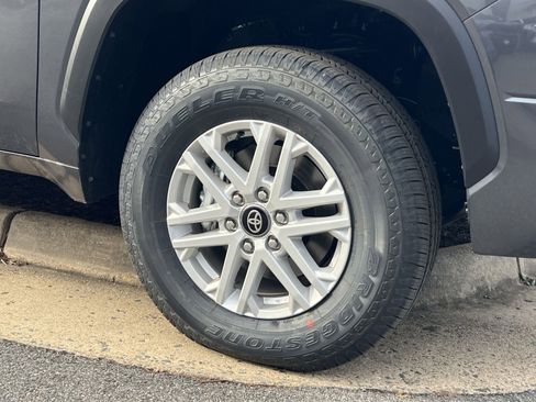 New 2026 Toyota Tundra SR5 image 5