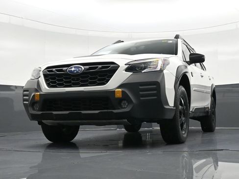 Used 2022 Subaru Outback Wilderness image 31