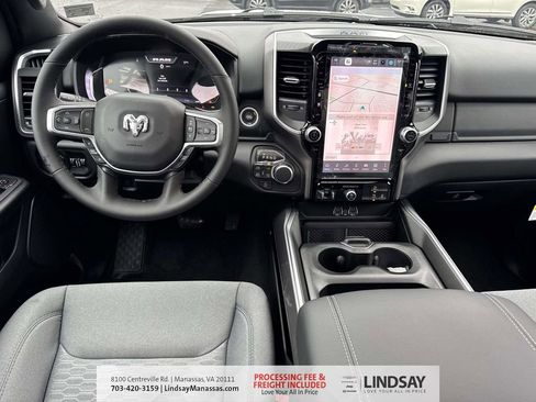 New 2026 RAM 1500 4x4 Crew Cab image 19