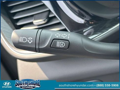 Used 2023 Buick Envision Essence FWD image 25