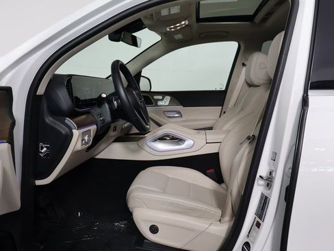 Certified 2025 Mercedes-Benz GLE 450e 4MATIC image 10