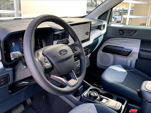 Used 2025 Ford Maverick XLT w/ Equipment Group 302A image 14