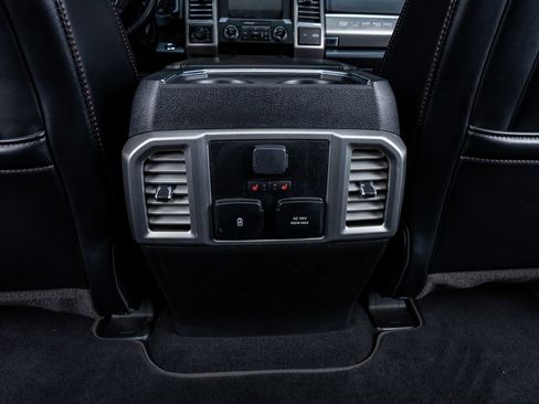 Used 2020 Ford F250 Platinum w/ FX4 Off-Road Package AWD/4WD image 30