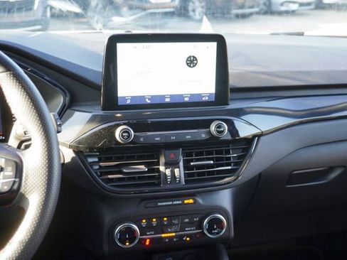 Used 2023 Ford Escape ST-Line image 11