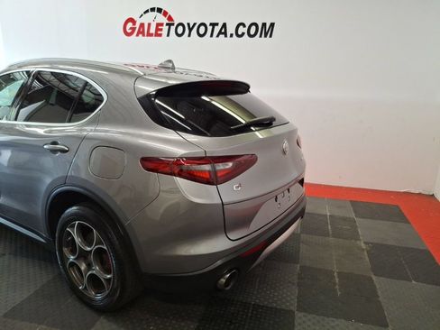 Used 2018 Alfa Romeo Stelvio Ti AWD/4WD image 7