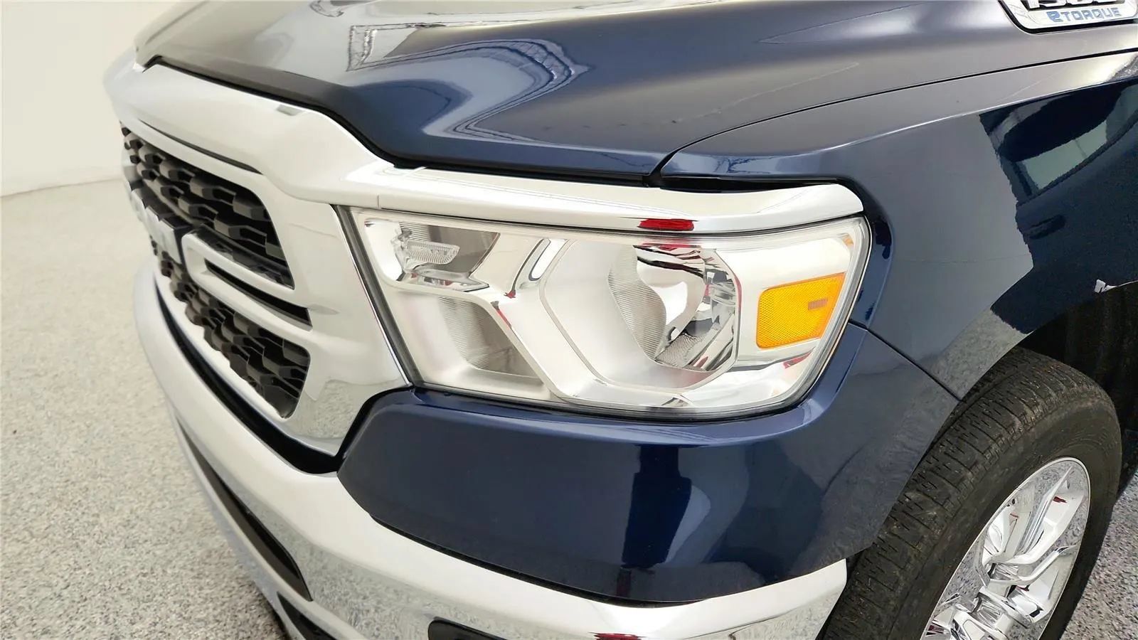 Used 2022 RAM 1500 Big Horn AWD/4WD image 15