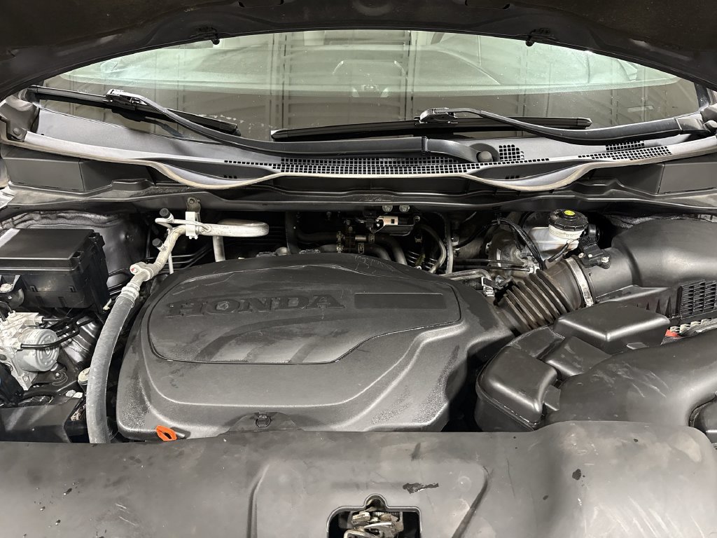 Used 2023 Honda Odyssey EX image 25