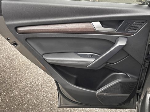 Used 2024 Audi Q5 2.0T Premium Plus image 30