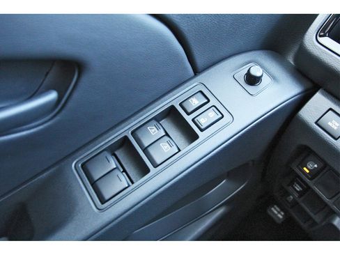 New 2026 Nissan Frontier SV image 22