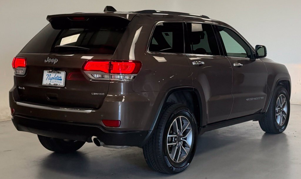 Used 2021 Jeep Grand Cherokee Limited AWD/4WD image 3