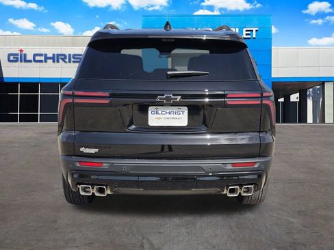 New 2026 Chevrolet Traverse LT w/ Midnight/Sport Edition FWD image 6