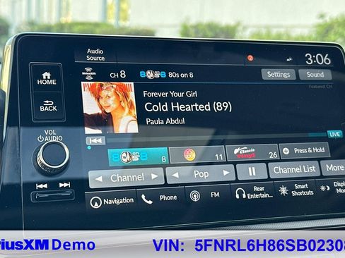 Used 2025 Honda Odyssey Touring image 31